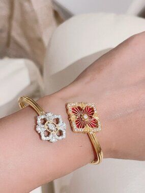 Buccellati Double Flower Diamond Bangle